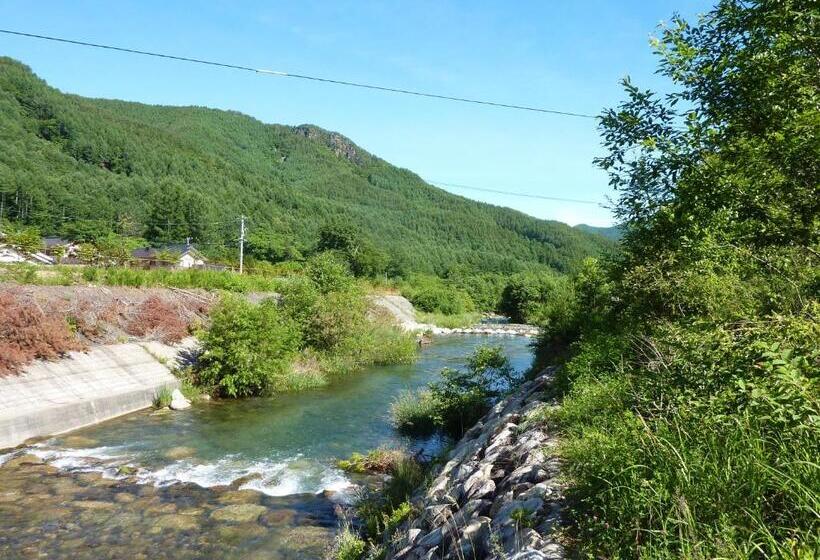 פנסיון Iwane Sanso