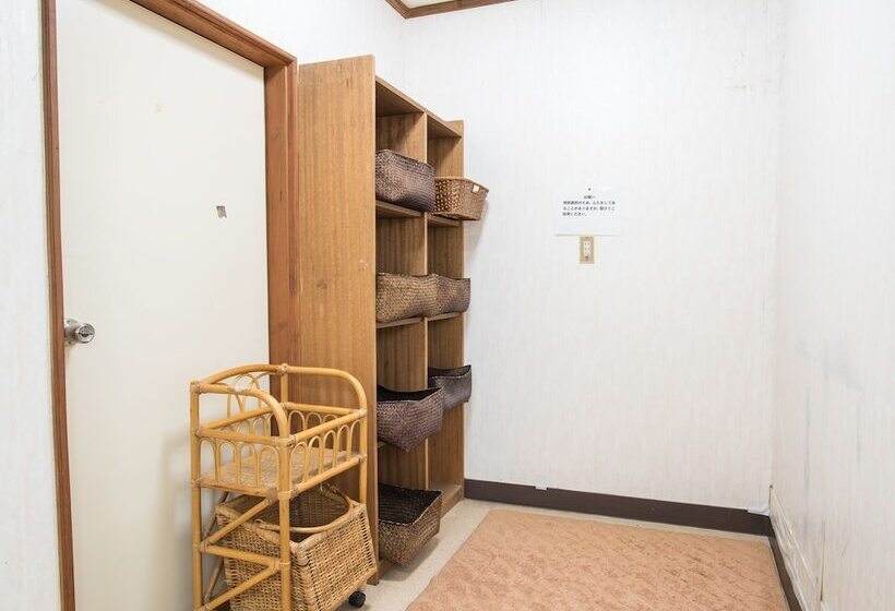 פנסיון Iwane Sanso