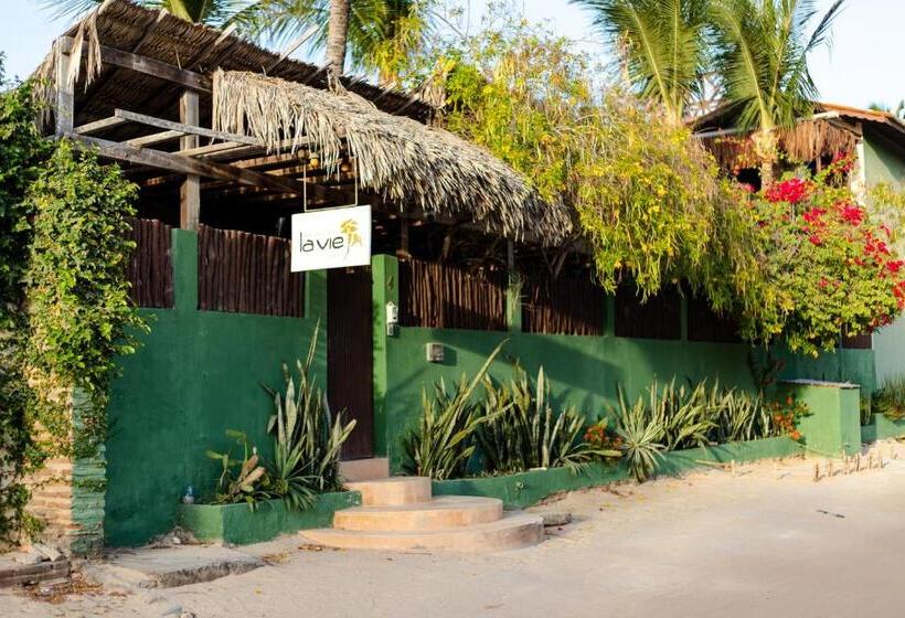 پانسیون Pousada La Vie Jeri