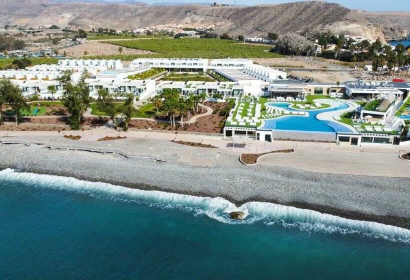 Курорт Cordial Santa Águeda & Perchel Beach Club