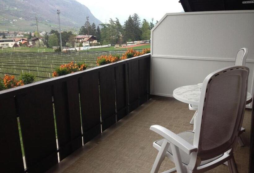 בית מלון כפרי Pension Lärchenhof