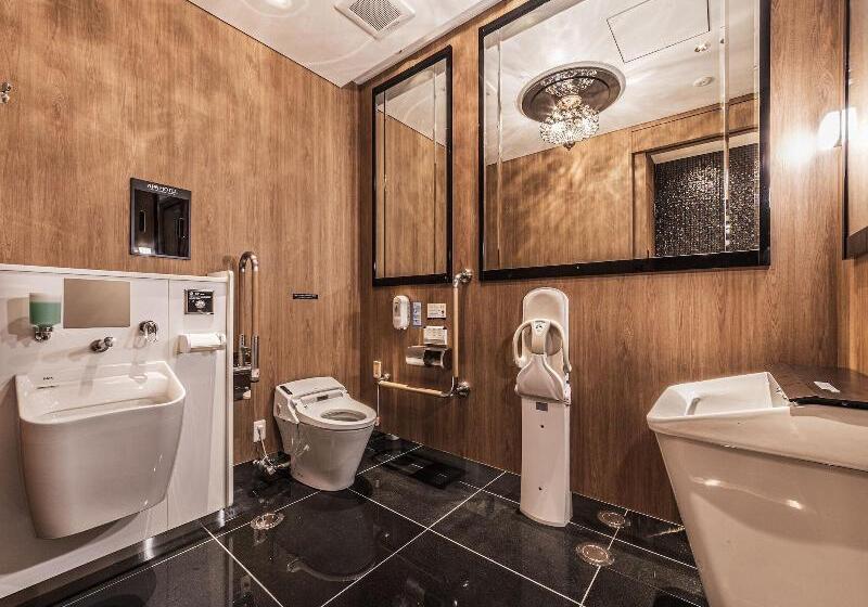 Apa Hotel Shin Osaka Esaka Ekimae