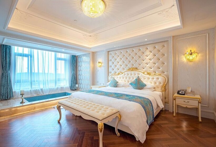 هتل Wyndham Grand Kunming East