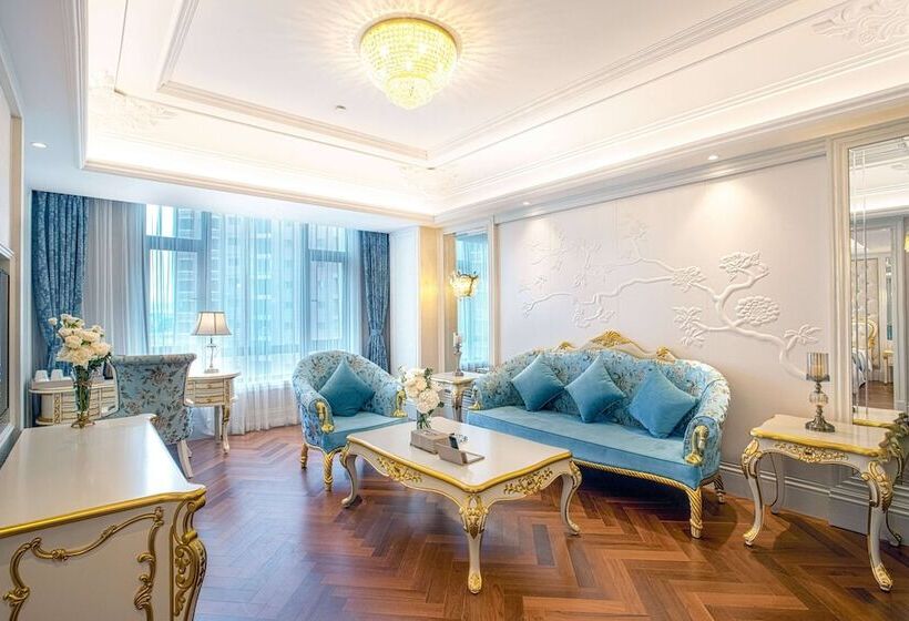 هتل Wyndham Grand Kunming East