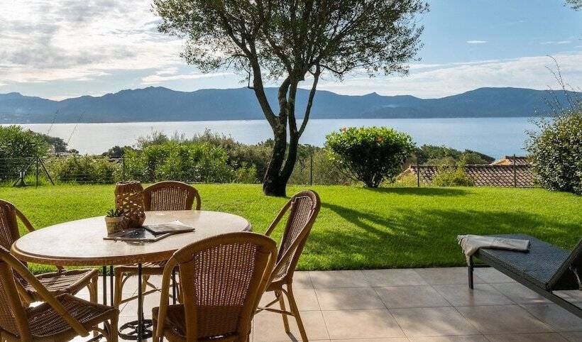 住所  Résidence La Plage