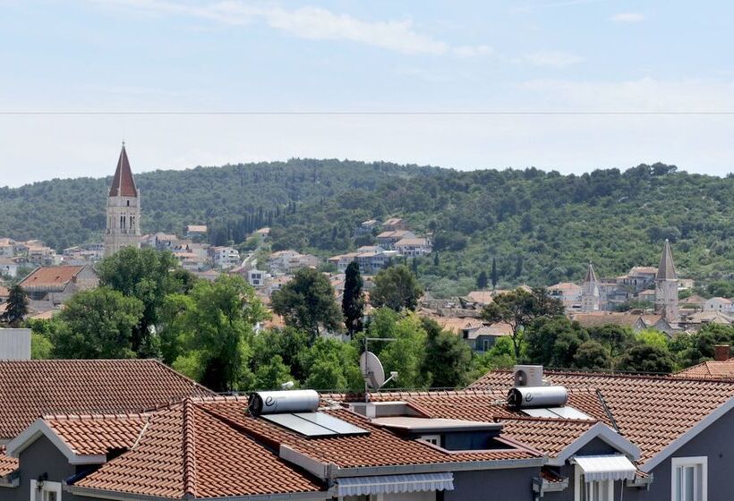 Apartmani Trogir