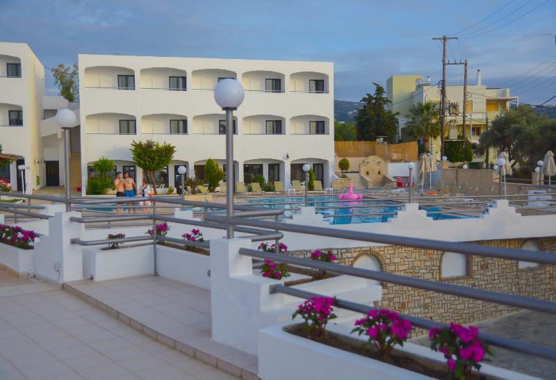 فندق Akoya Resort  All Inclusive