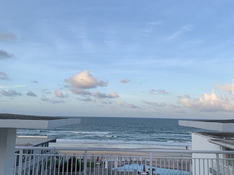 فندق Arya Blu Inn And Suites