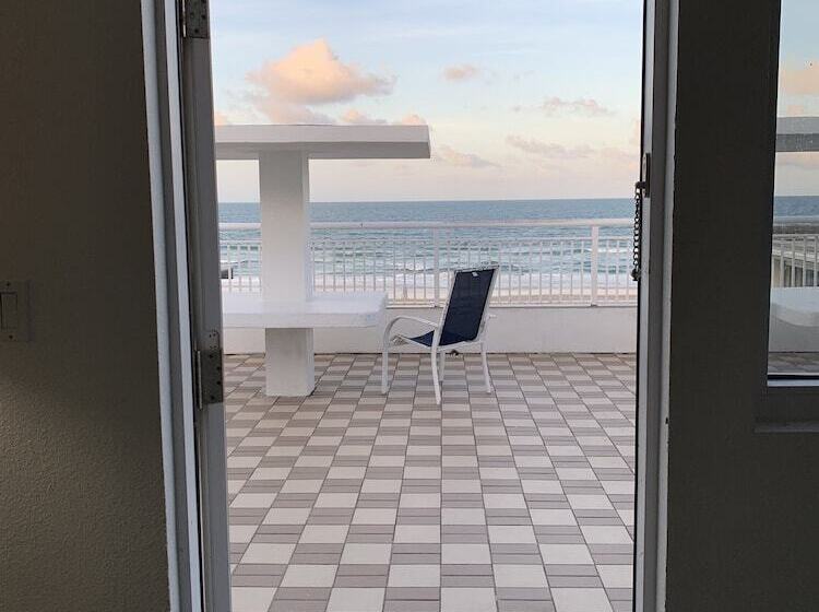 فندق Arya Blu Inn And Suites