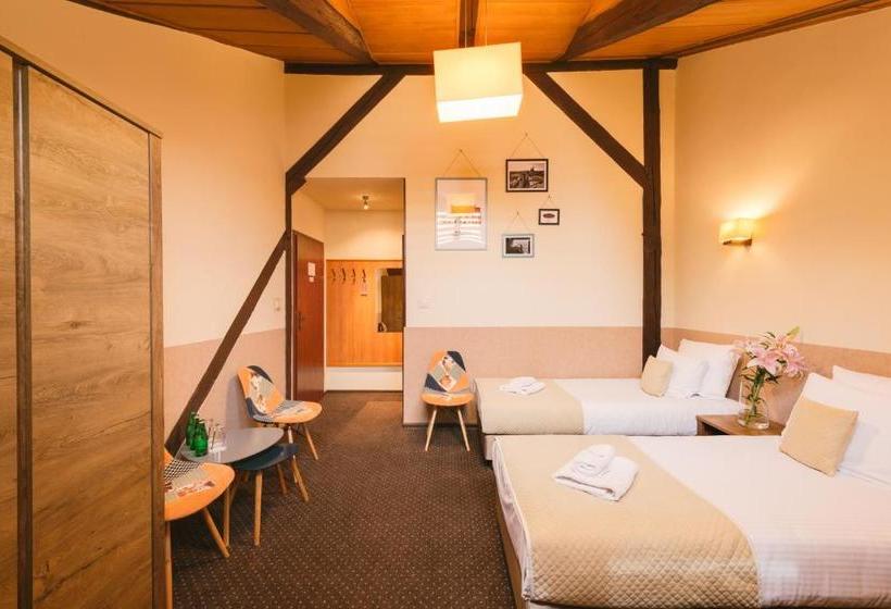 Отель Atelier Apart By Artery S