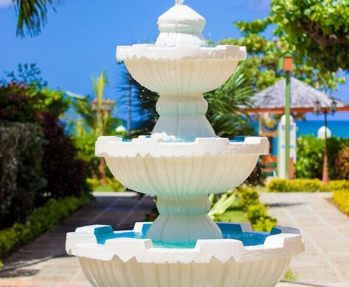 酒店 Bay Gardens Beach Resort & Spa