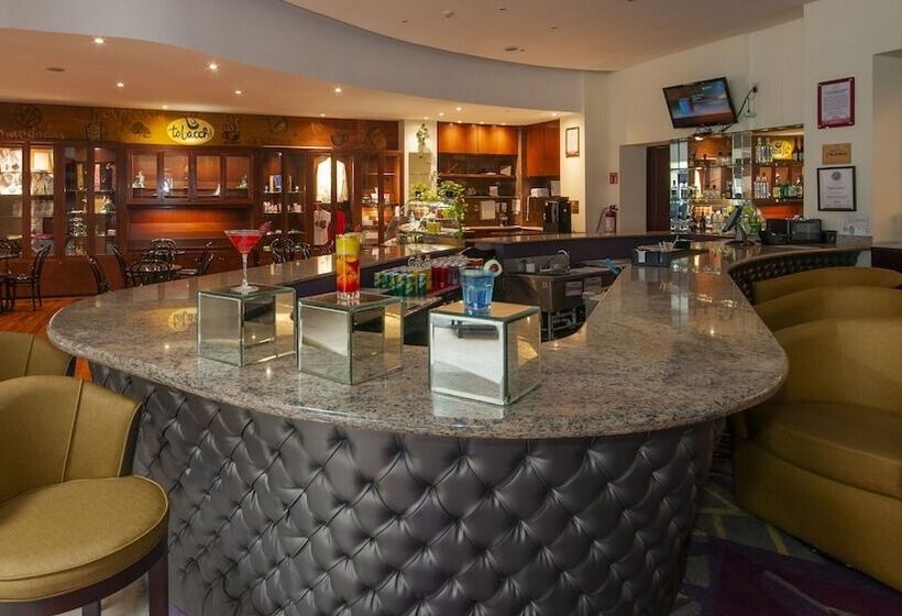 Отель Bel Air Unique Mexico City Wtc, Trademark By Wyndham