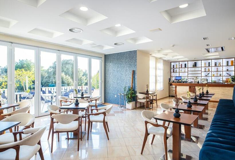 בית מלון כפרי Bella Vista