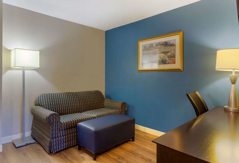 هتل Best Western Plus Cary Nc State