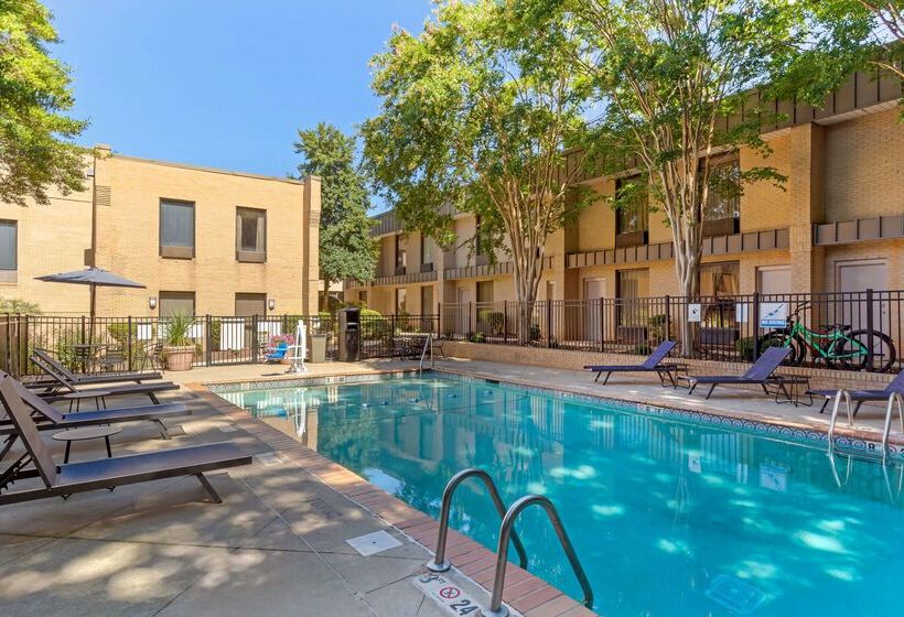 هتل Best Western Plus Cary Nc State