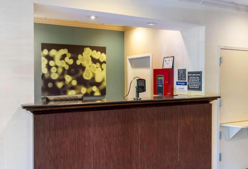 هتل Best Western Plus Cary Nc State