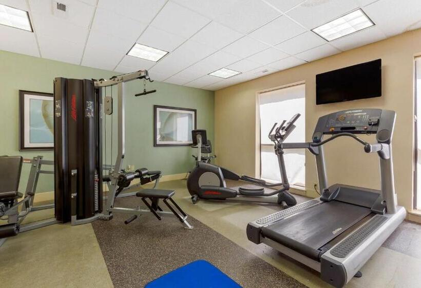 هتل Best Western Plus Cary Nc State