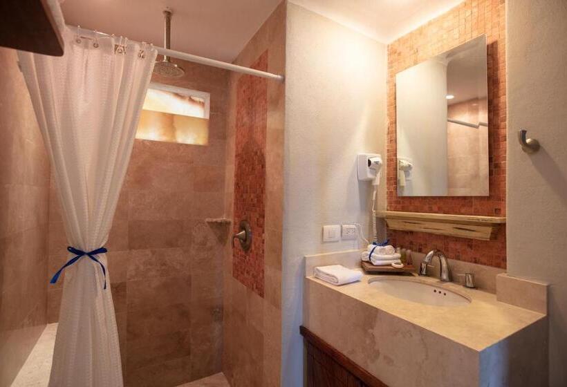 Blue Chairs Resort by The Sea - Adults Only