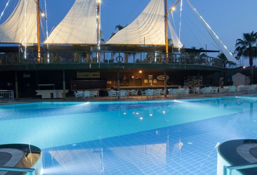 בית מלון כפרי Can Garden Resort