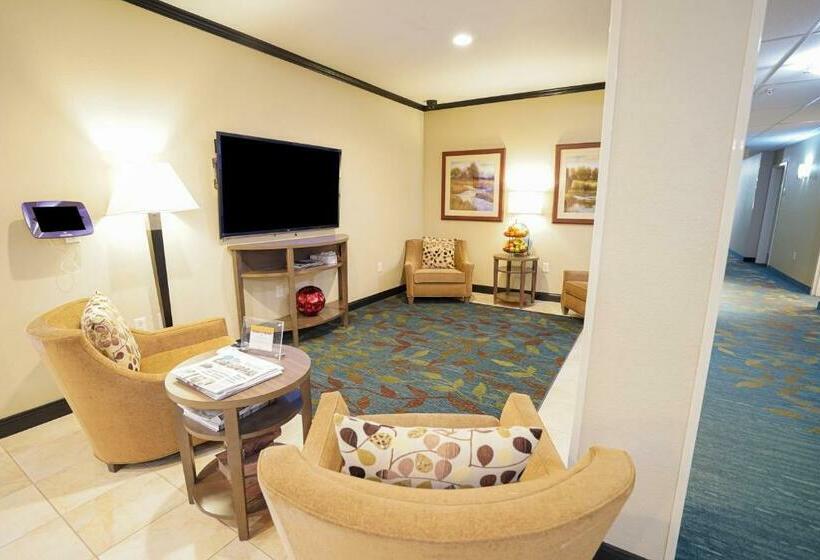 בית מלון כפרי Candlewood Suites Boise   Towne Square, An Ihg