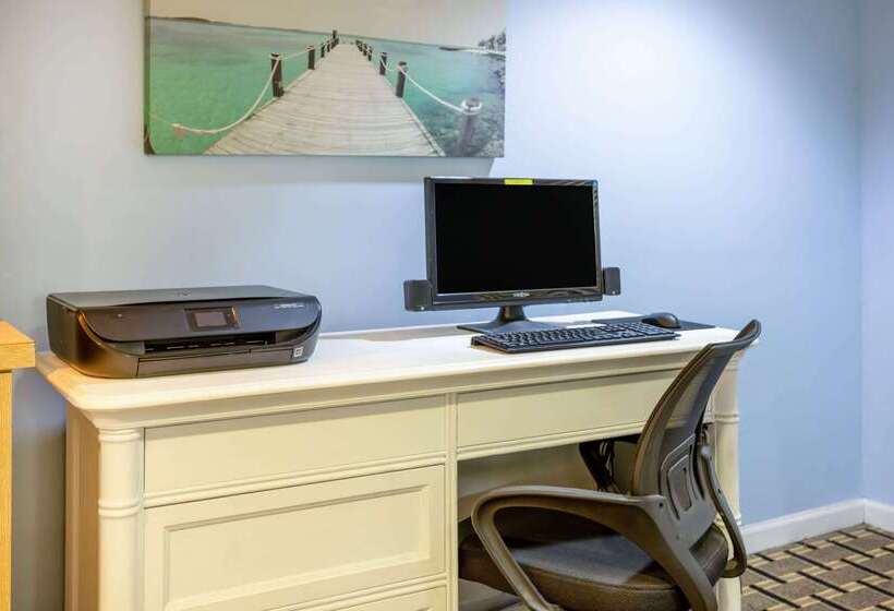 בית מלון כפרי Carolina A Days Inn By Wyndham