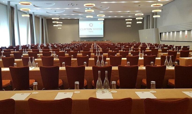ホテル Clayton Whites