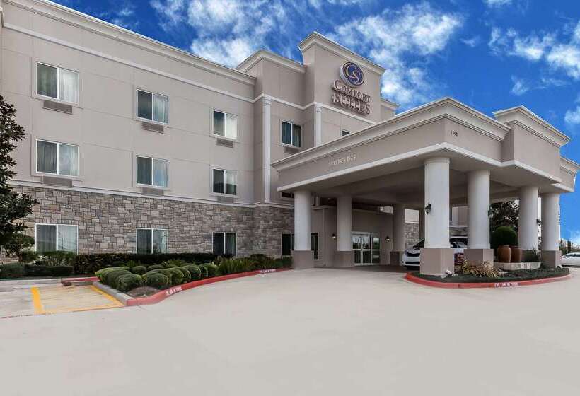 Отель Comfort Suites Houston Iah Airport  Beltway 8
