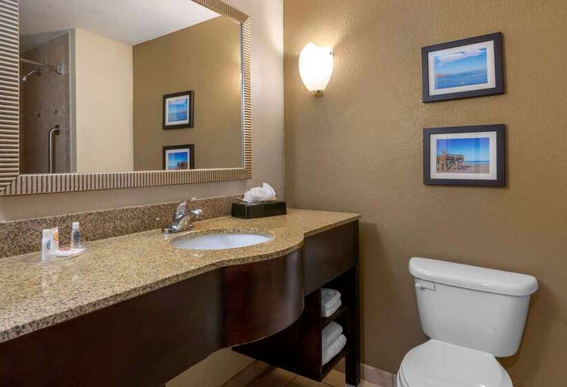 فندق Comfort Suites West Jacksonville