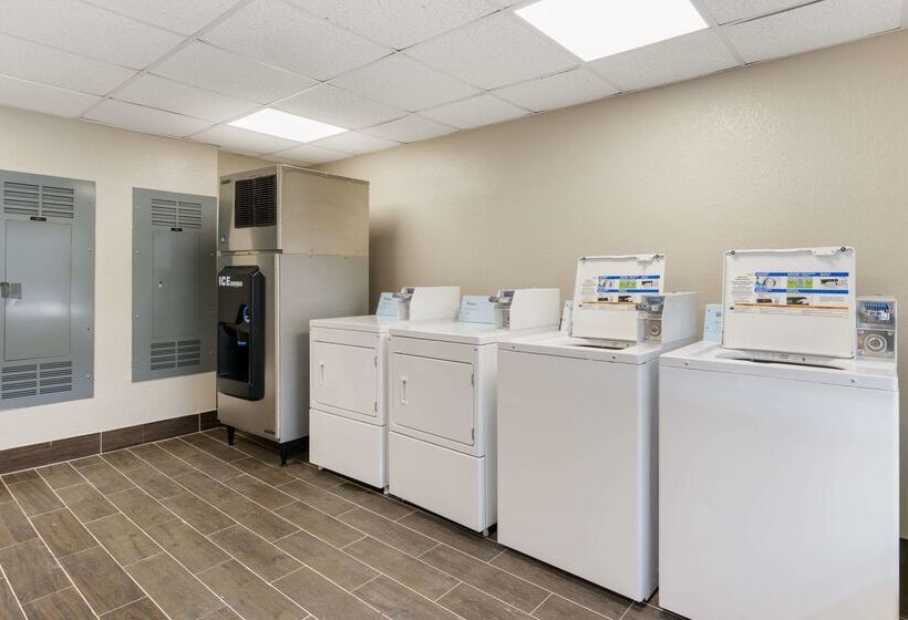 فندق Comfort Suites West Jacksonville