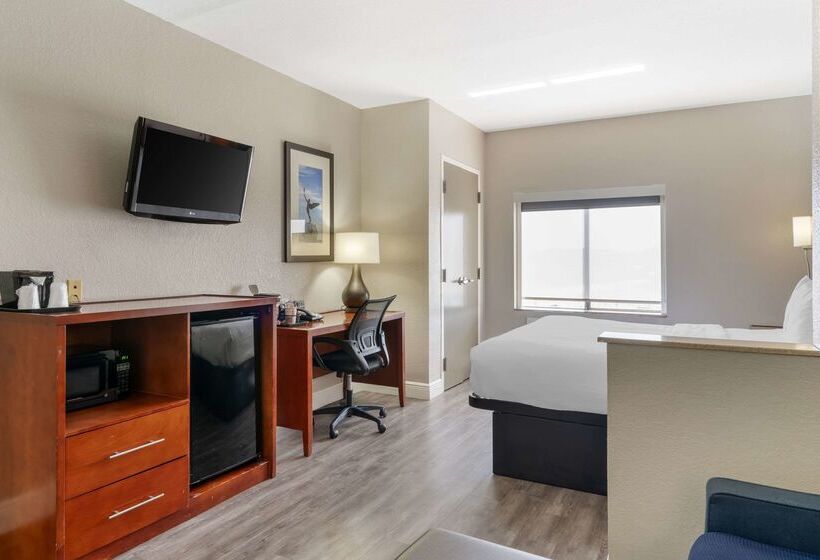 فندق Comfort Suites West Jacksonville