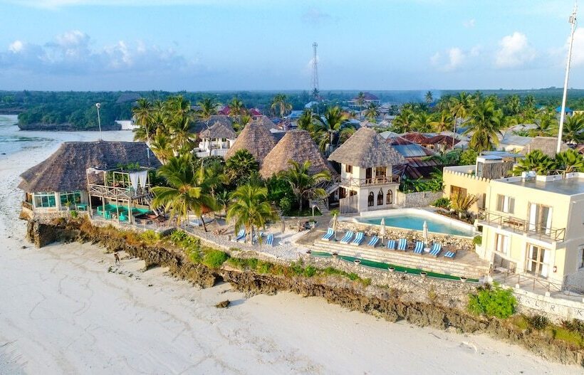 Coral Rocks Hotel & Restaurant