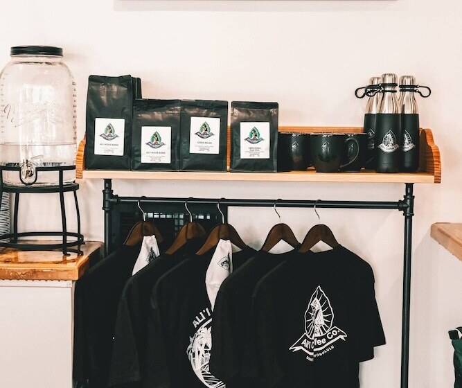 酒店 Courtyard By Marriott Waikiki Beach