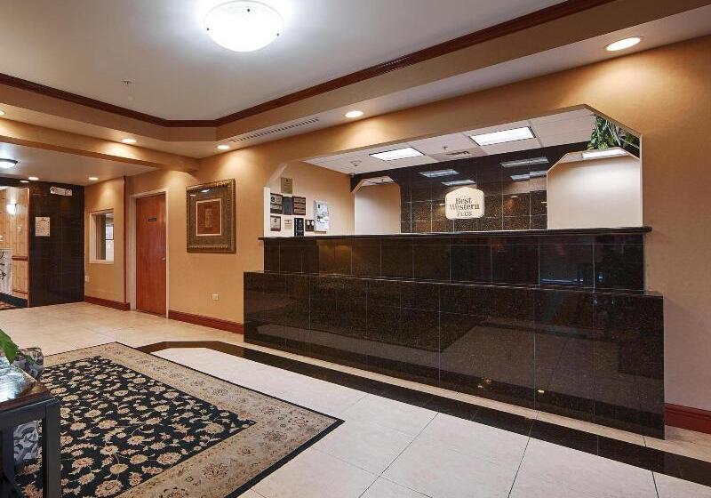 فندق Days Inn & Suites By Wyndham Fort Pierce I95