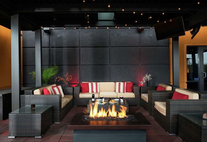 호텔 Doubletree By Hilton Roseville Minneapolis