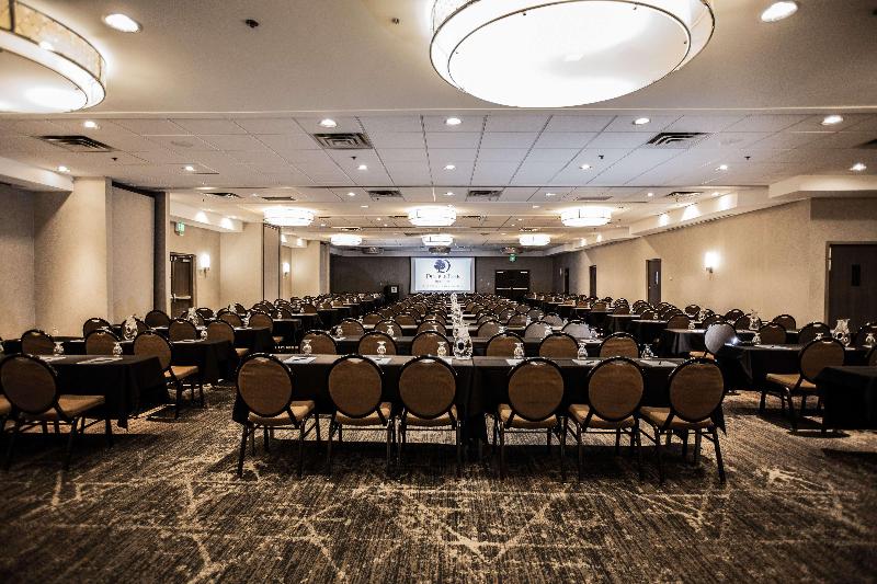 호텔 Doubletree By Hilton Roseville Minneapolis