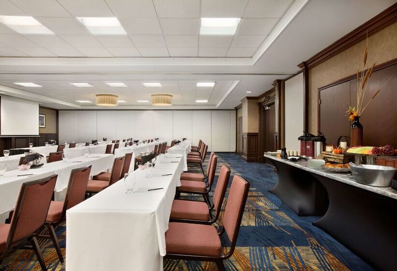 هتل Embassy Suites By Hilton Dallas Dfw Airport South