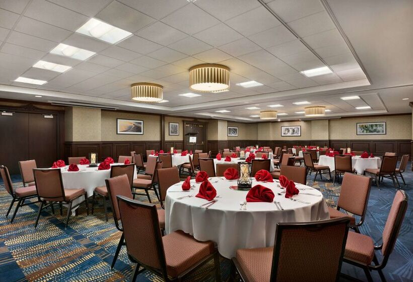 هتل Embassy Suites By Hilton Dallas Dfw Airport South