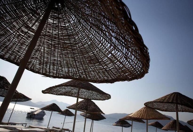 Emre Beach & Emre Hotel