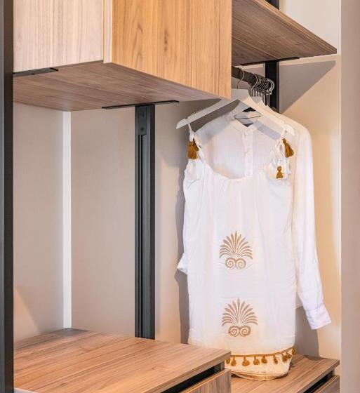 ホテル Erato By Samian Mare