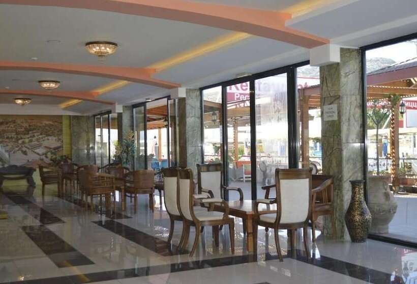 Отель Eri Beach & Village