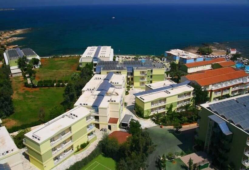 Отель Eri Beach & Village