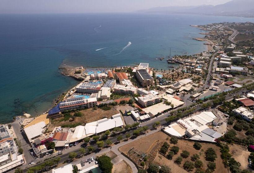 Отель Eri Beach & Village