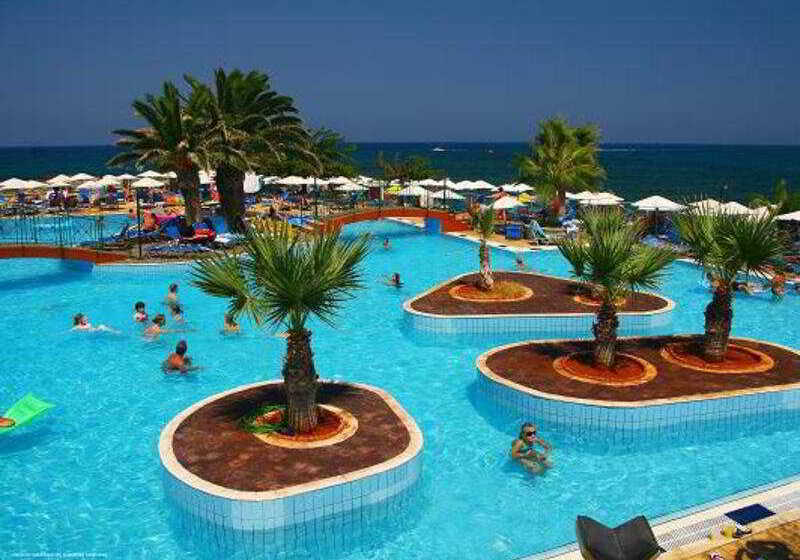 Отель Eri Beach & Village