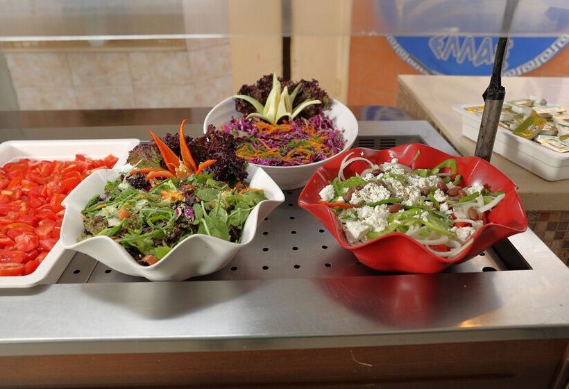 Отель Eri Beach & Village