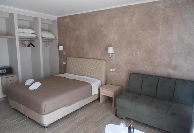 فندق Frosini Gardens