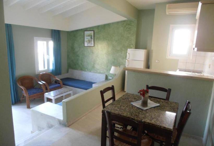 فندق Frosini Gardens