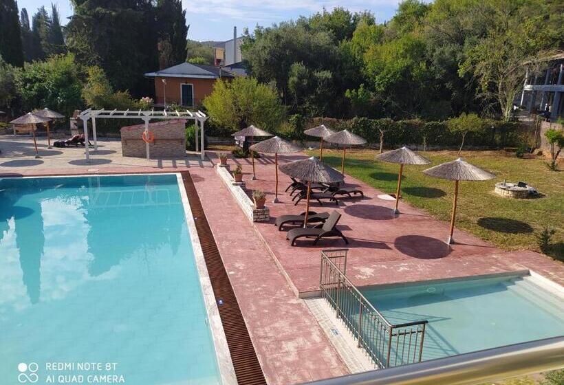 فندق Frosini Gardens