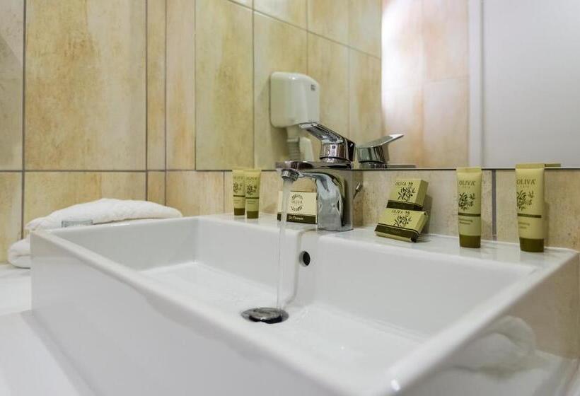 ホテル Gaia Royal