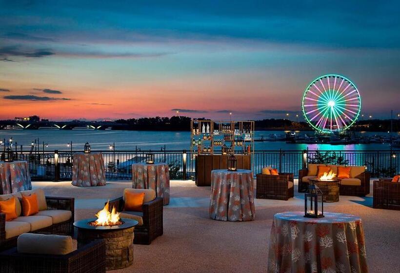 Отель Gaylord National Resort & Convention Center