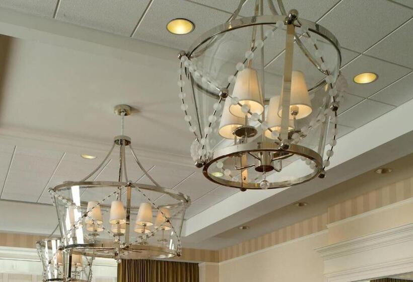 Отель Gaylord National Resort & Convention Center